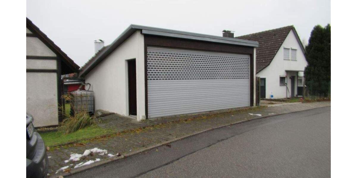 Einfamilienhaus Simmersfeld - 4 Zimmer, 96 m&sup2;, 260.000&euro; | Angebot:25731615