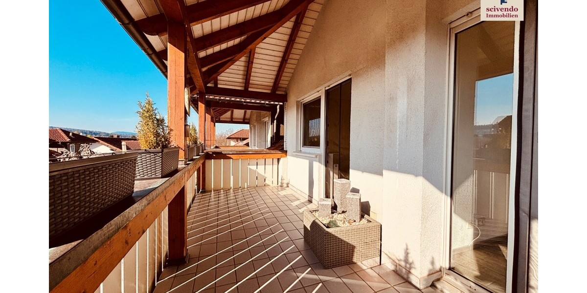 Helle DG-Wohnung mit Balkon Nähe PF/KA - 3- Straubenhardt | Angebot:25567691