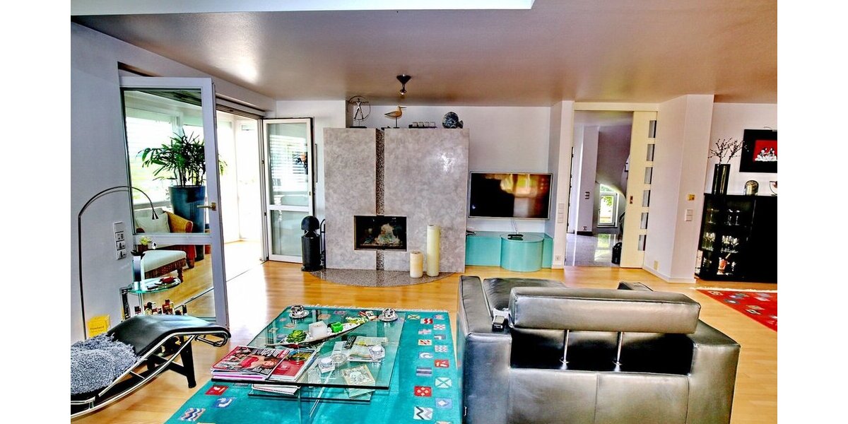 Exklusives Einfamilienhaus mit ELW in Traumlage - Zweifamilienhaus Sinzheim | Angebot:25419100