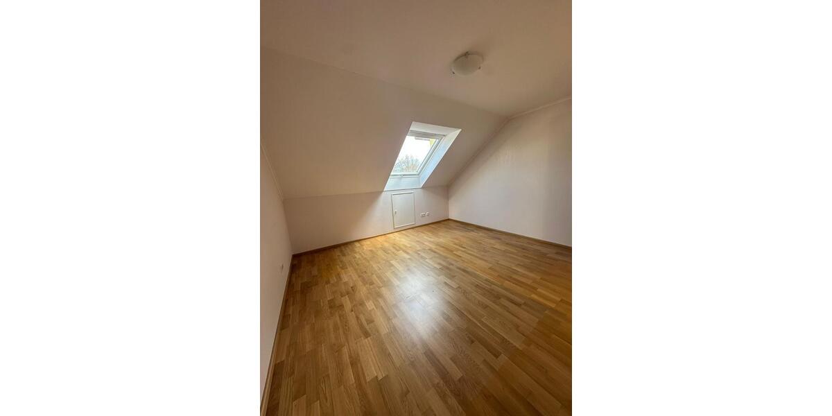 Etagenwohnung Gaggenau - 3 Zimmer, 88 m&sup2;, 1.100&euro; | Angebot:25867050