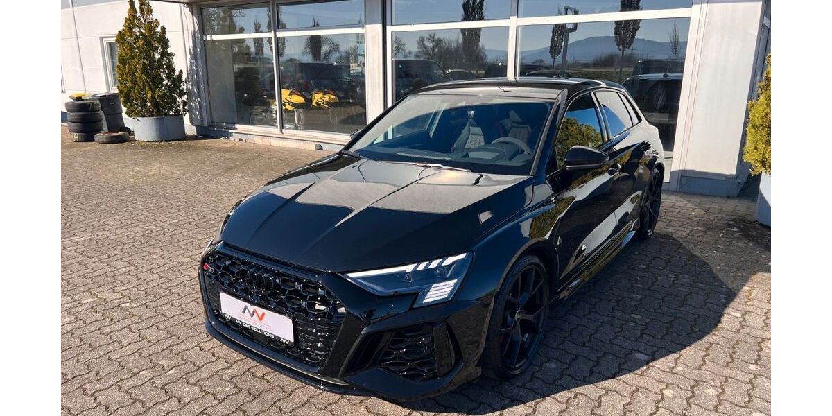 Audi RS3 3.590 km 63.800 &euro; Ötigheim 76470