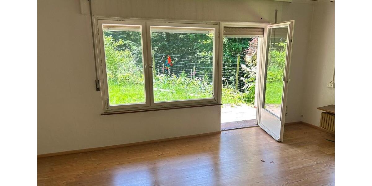 Einfamilienhaus Sasbachwalden - 11 Zimmer, 290 m&sup2;, 285.000&euro; | Angebot:27090598