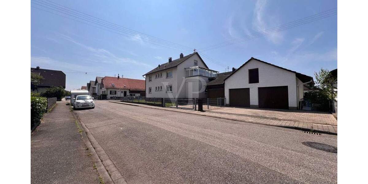 Mehrfamilienhaus, Wohnhaus Baden-Baden / Sandweier Sandweier - 6 Zimmer, 160 m&sup2;, 495.000&euro; | Angebot:25694691