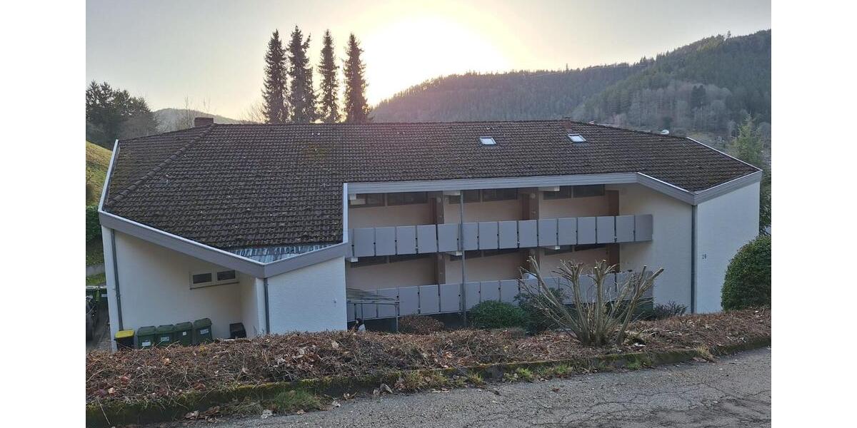 Hochparterre Bad Wildbad - 1 Zimmer, 35 m&sup2;, 89.000&euro; | Angebot:25362925