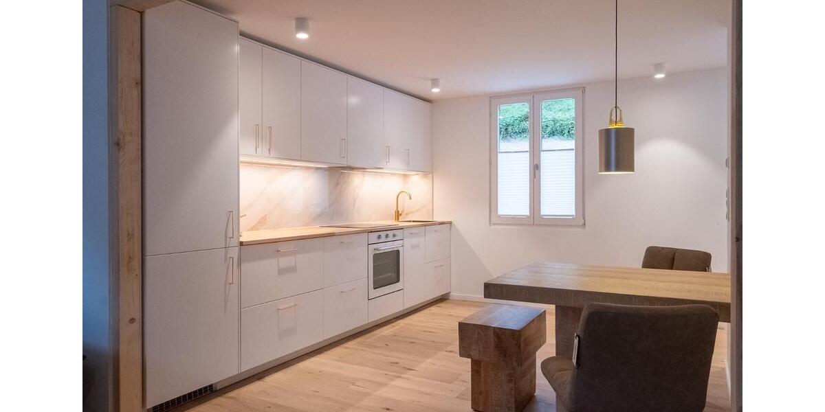 Hochparterre Baden-Baden Baden - 1.5 Zimmer, 51 m&sup2;, 1.200&euro; | Angebot:25085345