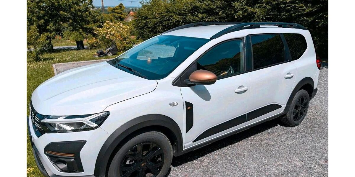 Dacia Jogger 11.288 km 16.900 &euro; Ettlingen 76275