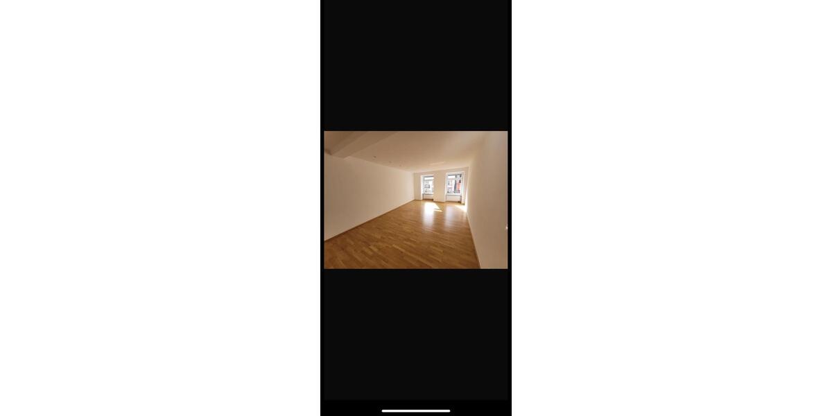 Etagenwohnung Baden-Baden Baden - 4 Zimmer, 135 m&sup2;, 1.200&euro; | Angebot:25654076