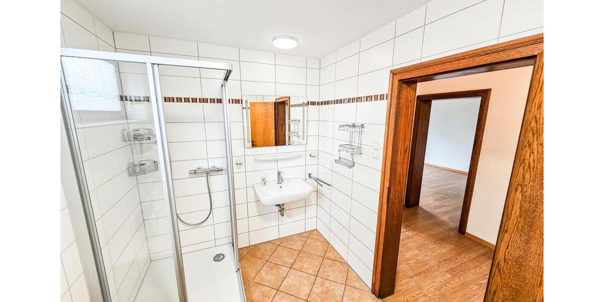 Erdgeschoßwohnung Malsch - 5 Zimmer, 138 m&sup2;, 1.175&euro; | Angebot:19031394