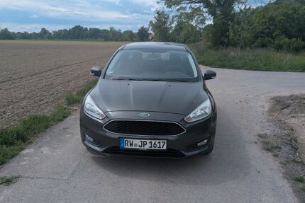 Ford Focus 179.033 km 5.800 &euro; Neuburg am Rhein 76776