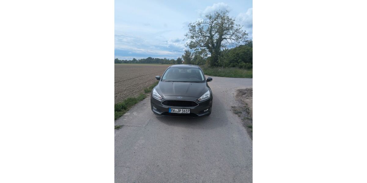 Ford Focus 179.033 km 5.800 &euro; Neuburg am Rhein 76776