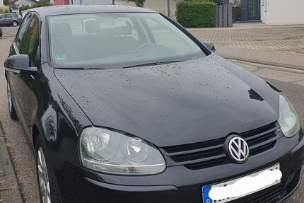 VW Golf V 182.000 km 3.200 &euro; Waldbronn 76337