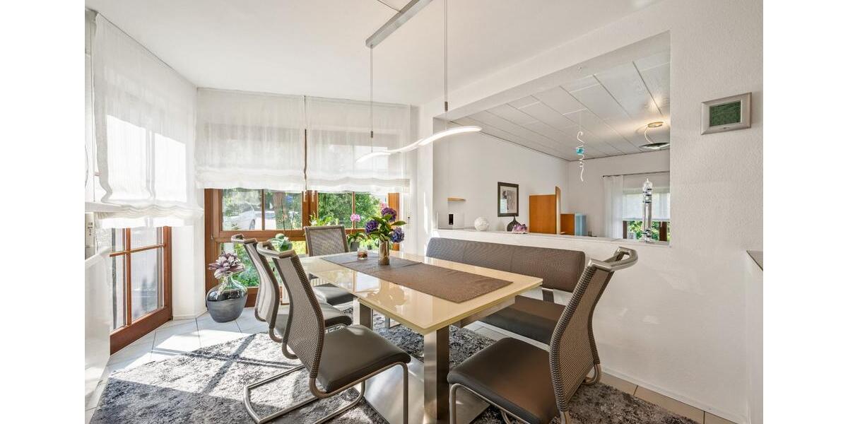 Einfamilienhaus Baden-Baden Lichtental - 7 Zimmer, 272 m&sup2;, 795.000&euro; | Angebot:25986815