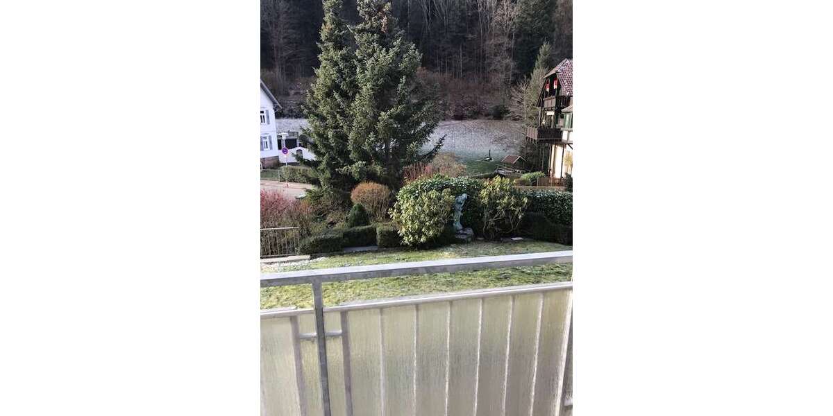 Etagenwohnung Bad Herrenalb - 3 Zimmer, 80 m&sup2;, 265.000&euro; | Angebot:25970020