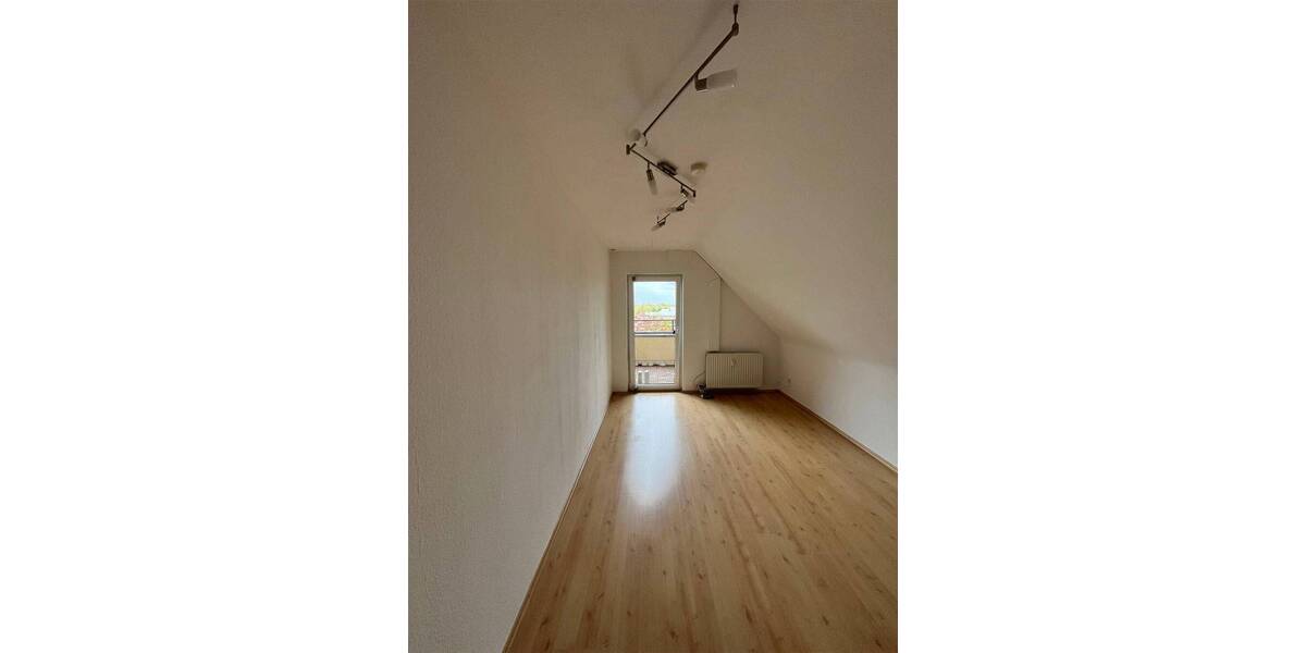 Etagenwohnung Baden-Baden Weststadt - 4 Zimmer, 399.000&euro; | Angebot:25678486