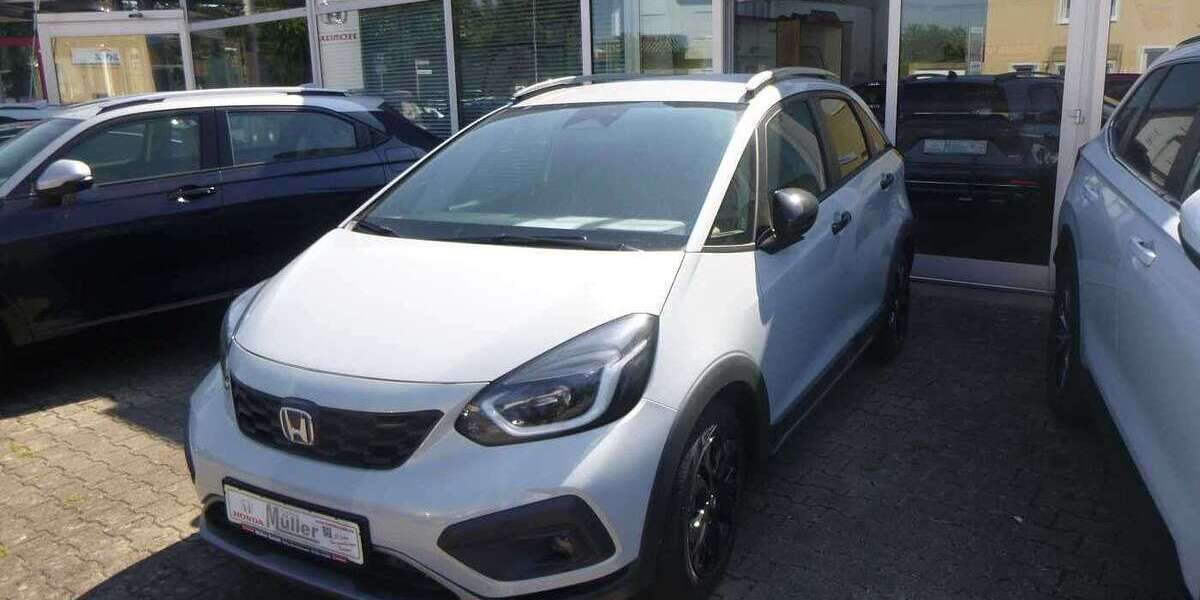 Honda Jazz 2.555 km 27.890 &euro; Ettlingen-Bruchhausen 76275