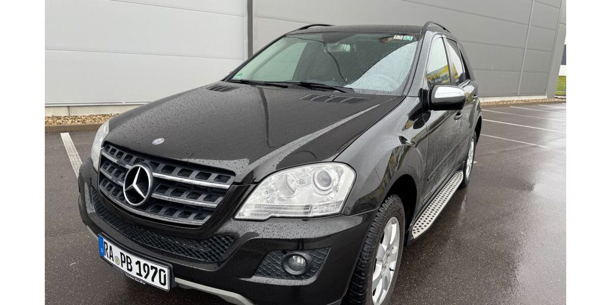 Mercedes-Benz ML 300 190.000 km 11.900 &euro; Rastatt 76437