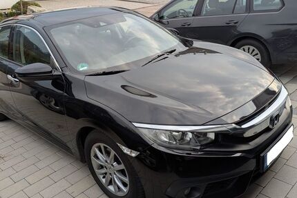 Honda Civic 92.000 km 16.600 &euro; Bad-Herrenalb 76332