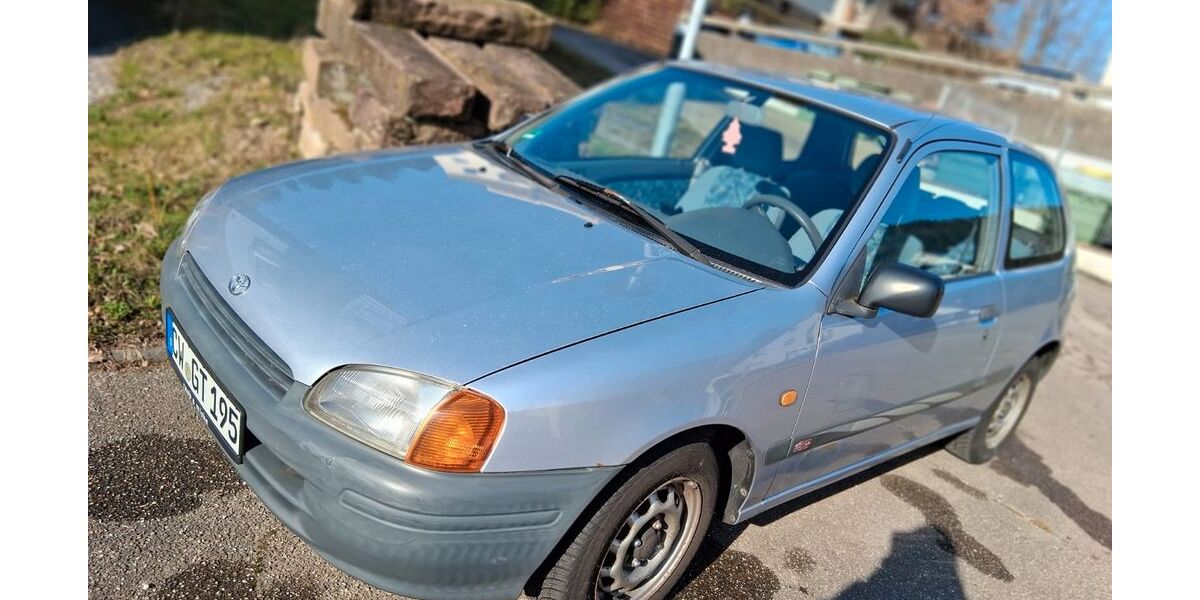 Toyota Starlet 183.000 km 1.650 &euro; Bad Herrenalb 76332