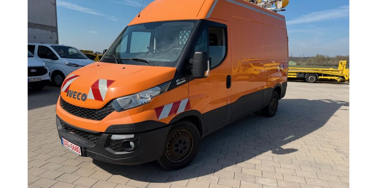IVECO Andere 299.816 km 11.999 &euro; Baden-Württemberg - Baden-Baden 76532