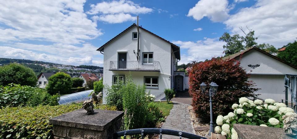 Mehrfamilienhaus, Wohnhaus Neuenbürg - 8 Zimmer, 246 m&sup2;, 820.000&euro; | Angebot:25940918