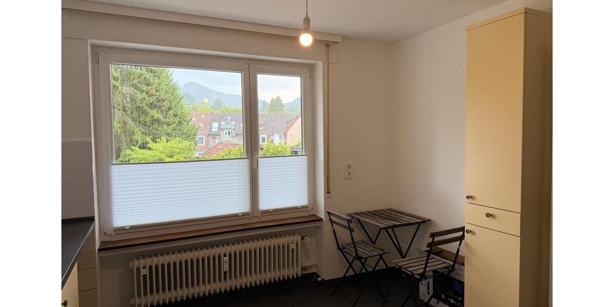 Etagenwohnung Baden-Baden Lichtental - 4 Zimmer, 97 m&sup2;, 900&euro; | Angebot:26648054