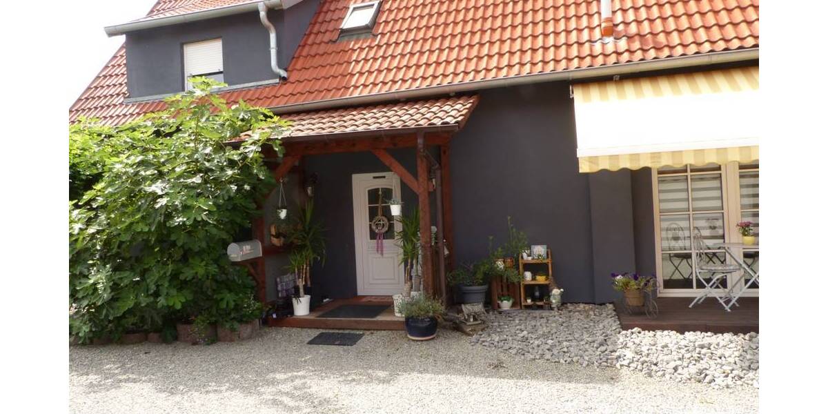 Einfamilienhaus Steinmauern - 7 Zimmer, 262 m&sup2;, 530.000&euro; | Angebot:25694670