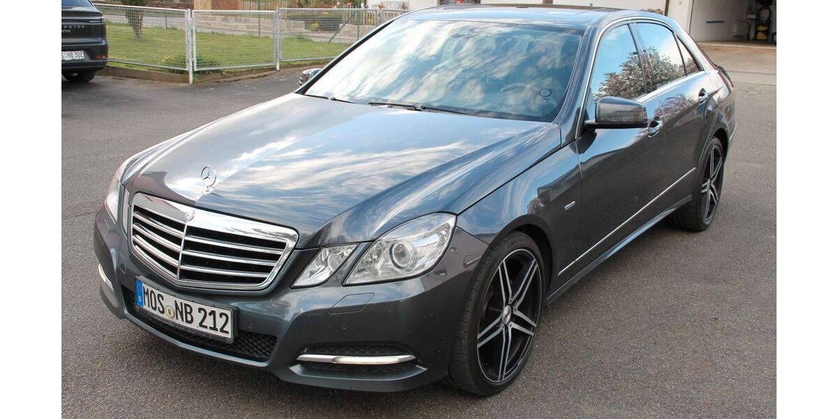 Mercedes-Benz E 220 344.977 km 6.450 &euro; Baden-Württemberg - Haßmersheim 74855