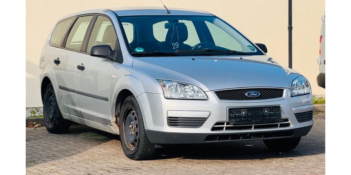 Ford Focus 146.000 km 800 &euro; Au am Rhein 76474