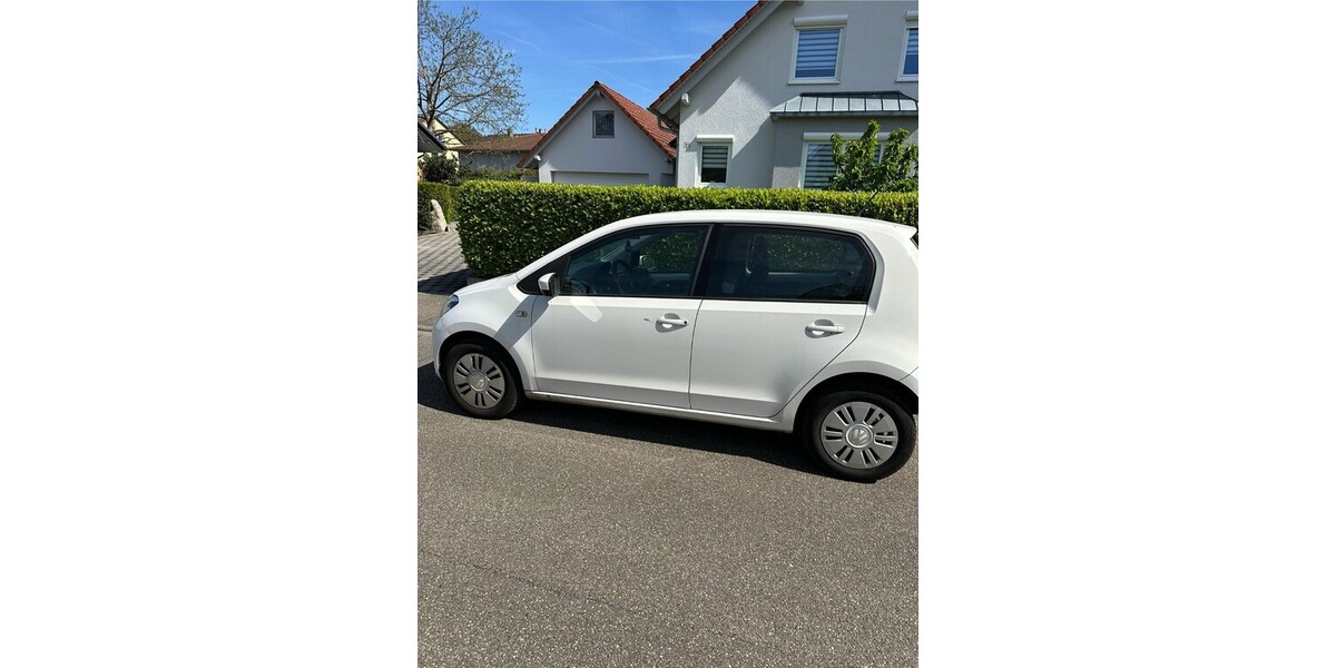 VW UP 115.000 km 5.000 &euro; Gernsbach 76593