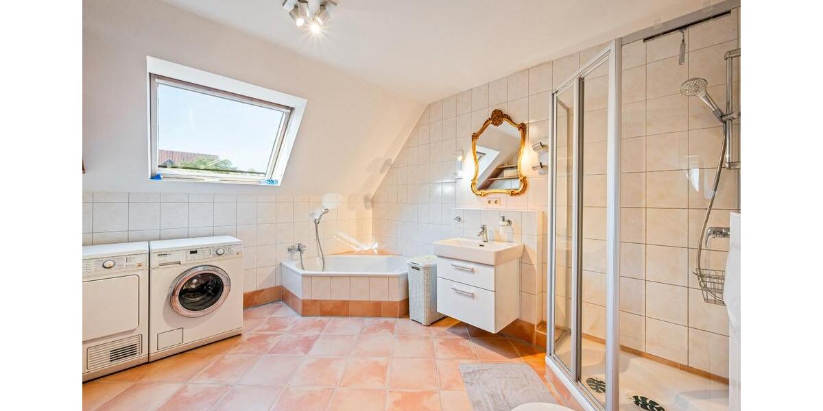 Doppelhaushälfte Baden-Baden Lichtental - 6 Zimmer, 160 m&sup2;, 550.000&euro; | Angebot:27097350