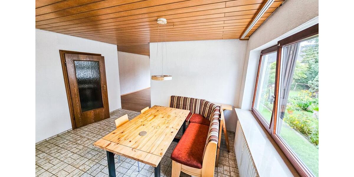 Erdgeschoßwohnung Malsch - 5 Zimmer, 138 m&sup2;, 1.175&euro; | Angebot:19031394