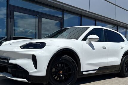 Porsche Cayenne 9.900 km 123.539 &euro; Ettlingen 76275