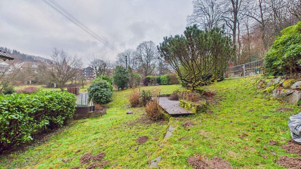 Mehrfamilienhaus, Wohnhaus Baden-Baden Ebersteinburg - 7 Zimmer, 210 m&sup2;, 888.000&euro; | Angebot:25718550