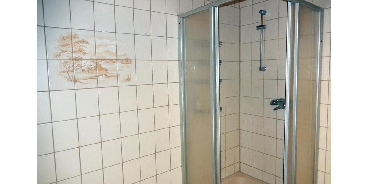 Etagenwohnung Straubenhardt - 1 Zimmer, 39 m&sup2;, 370&euro; | Angebot:26003104