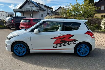 Suzuki Swift 155.000 km 7.500 &euro; Seewald 72297