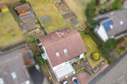 Haus Enzklösterle - 10 Zimmer, 241 m&sup2;, 399.000&euro; | Angebot:25793450