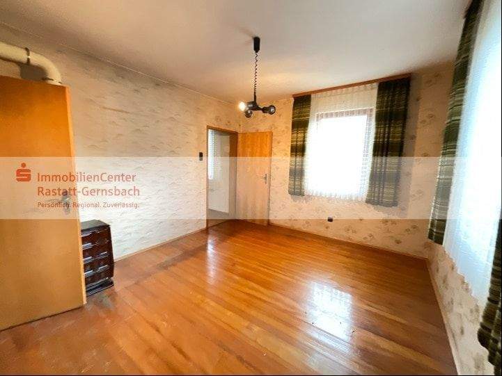 Einfamilienhaus Forbach - 7 Zimmer, 267 m&sup2;, 179.000&euro; | Angebot:25797593