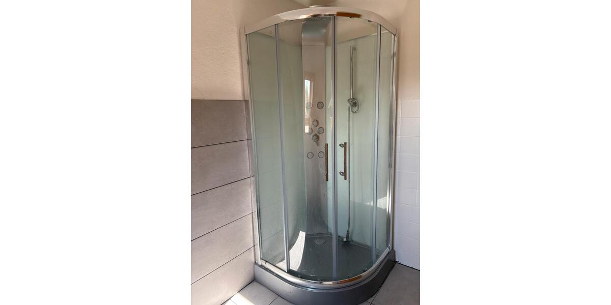 Hochparterre Bühl - 4 Zimmer, 1.000&euro; | Angebot:23490151