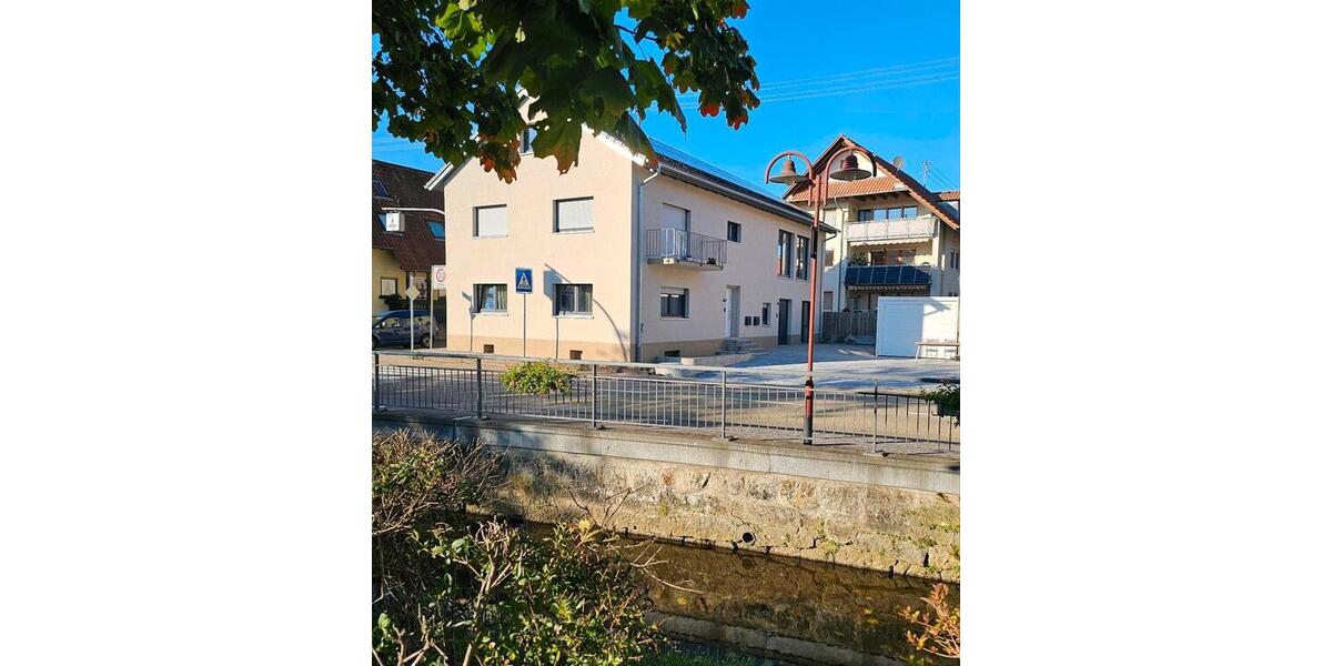Doppelhaushälfte Baden-Baden Lichtental - 5 Zimmer, 162 m&sup2;, 1.800&euro; | Angebot:26085401