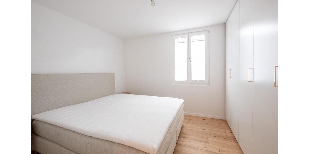 Hochparterre Baden-Baden Baden - 1.5 Zimmer, 51 m&sup2;, 1.200&euro; | Angebot:25085345