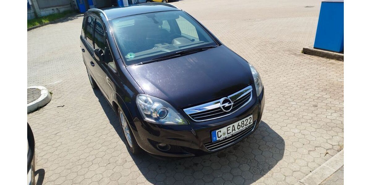 Opel Zafira 268.200 km 3.590 &euro; BAD-WILBAD 75323