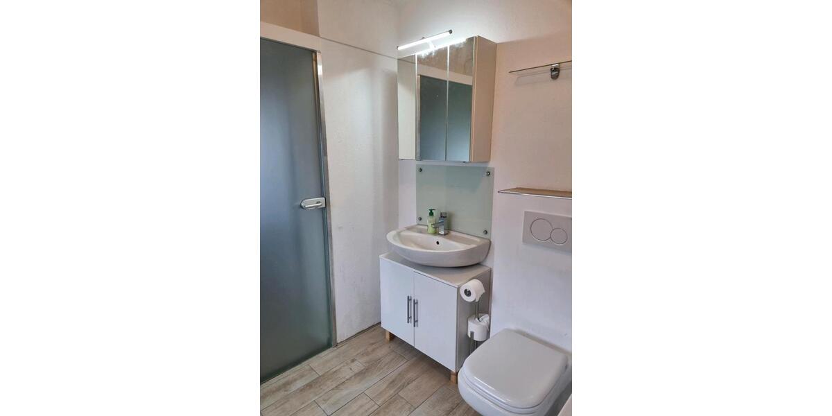 Etagenwohnung Dobel - 1 Zimmer, 32 m&sup2;, 490&euro; | Angebot:25812873