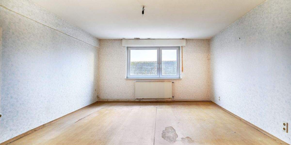 Mehrfamilienhaus, Wohnhaus Marxzell / Burbach Burbach - 7 Zimmer, 209 m&sup2;, 299.500&euro; | Angebot:25814994