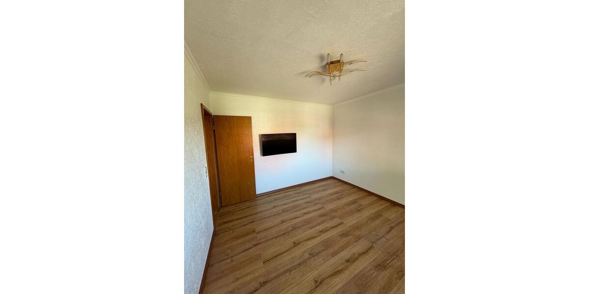 Etagenwohnung Renchen - 3 Zimmer, 70 m&sup2;, 259.000&euro; | Angebot:25936065