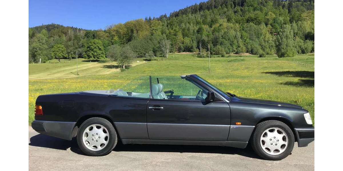 Mercedes-Benz 300 174.000 km 24.850 &euro; Bad Wildbad 75323