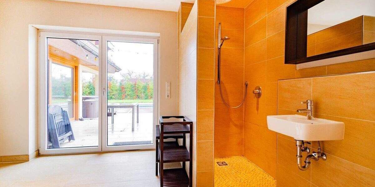 Einfamilienhaus Sasbach / Obersasbach Obersasbach - 8 Zimmer, 377 m&sup2;, 1.397.000&euro; | Angebot:25674815