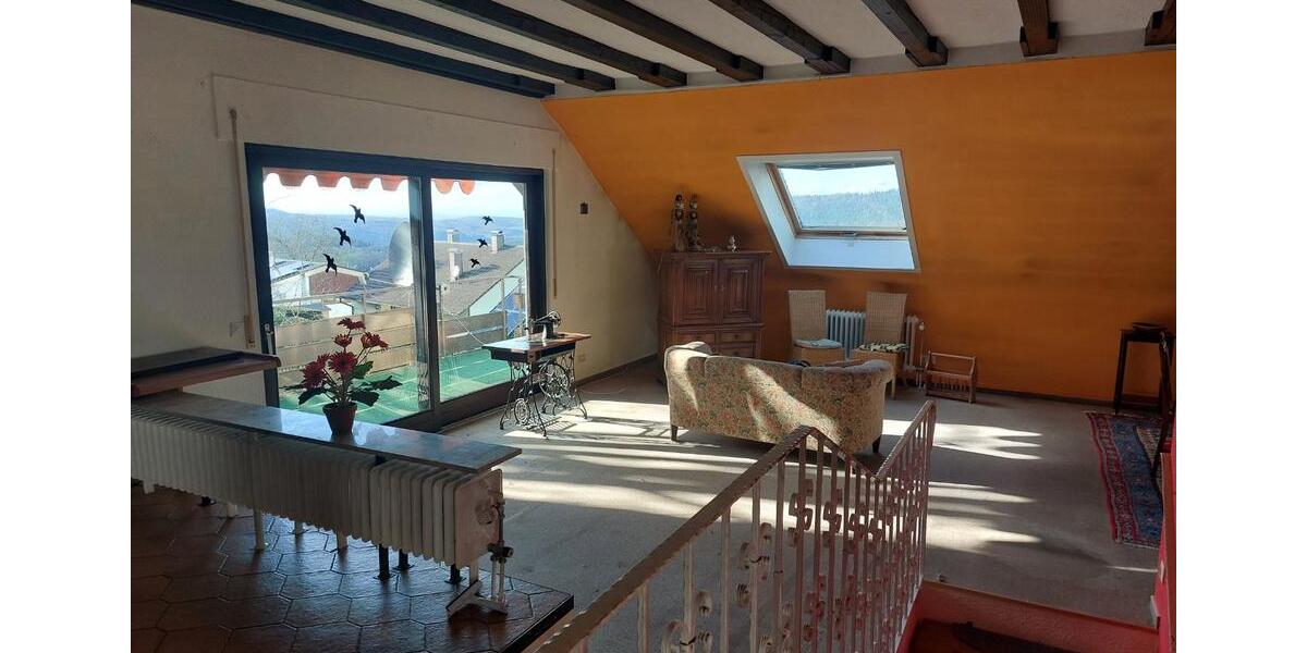 Einfamilienhaus Loffenau - 12 Zimmer, 187 m&sup2;, 333.000&euro; | Angebot:26794444