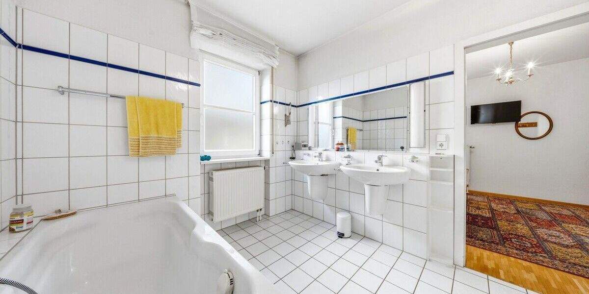 Mehrfamilienhaus, Wohnhaus Marxzell Schielberg - 8 Zimmer, 273 m&sup2;, 690.000&euro; | Angebot:25821473