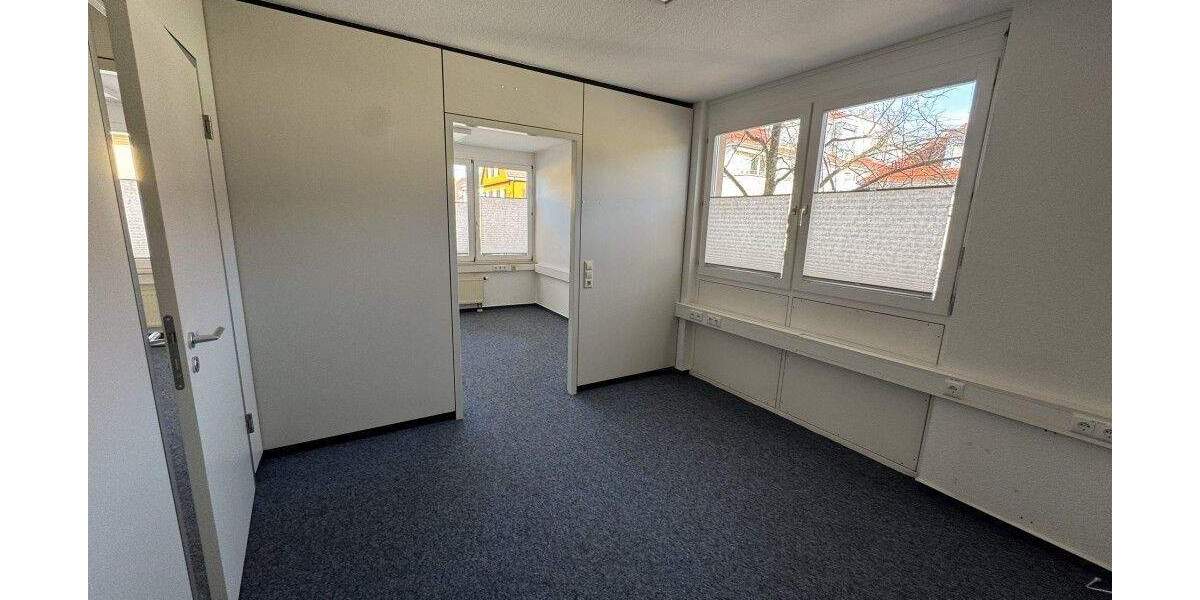 Gewerbeobjekt Oberkirch - 4 Zimmer, 81 m&sup2;, 640&euro; | Angebot:25730413