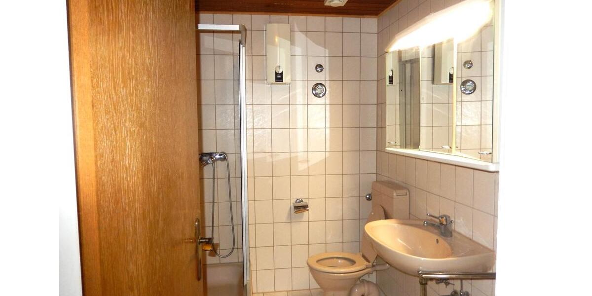 Etagenwohnung Straubenhardt - 1 Zimmer, 39 m&sup2;, 370&euro; | Angebot:26003104